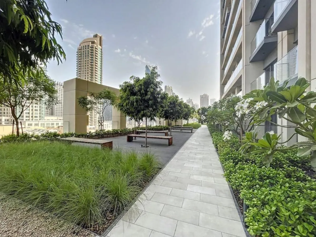 Burj Royale - Classic One Bedroom Dubai 0*,